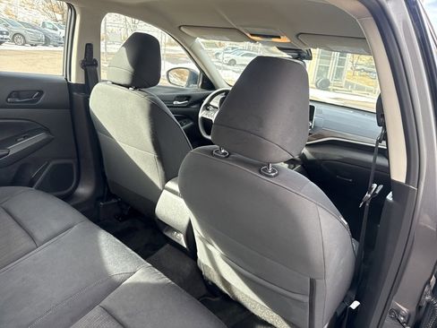 Used 2024 Nissan Altima 2.5 SV image 24