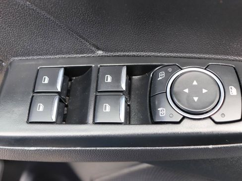Used 2025 Ford Escape Active AWD/4WD image 43