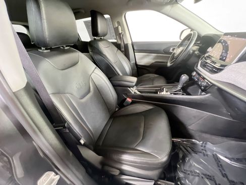 Used 2022 Jeep Compass Latitude AWD/4WD image 26
