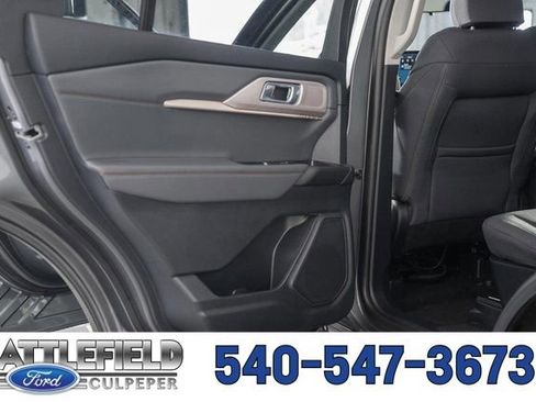 New 2026 Ford Explorer Active image 40