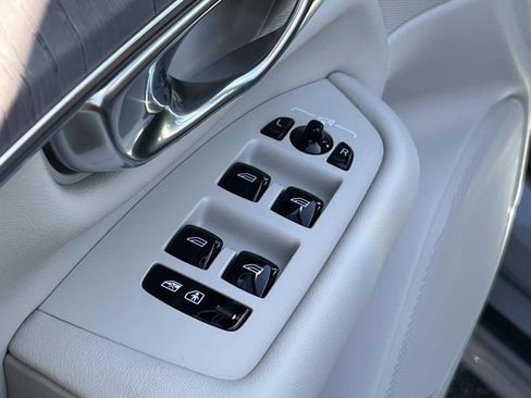 New 2026 Volvo XC90 B6 Ultra image 22