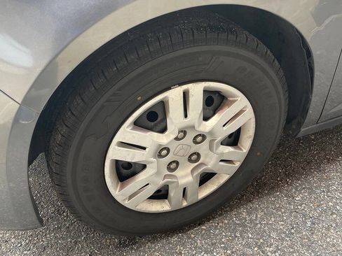 Used 2012 Honda Odyssey LX image 16