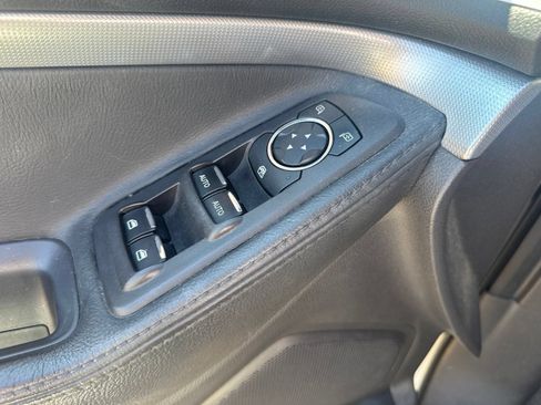 Used 2013 Ford Explorer XLT AWD/4WD image 4