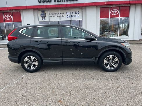 Used 2019 Honda CR-V LX image 6