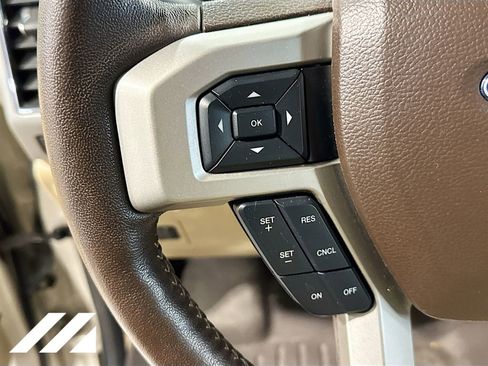 Used 2018 Ford F150 Lariat w/ Equipment Group 502A Luxury AWD/4WD image 12
