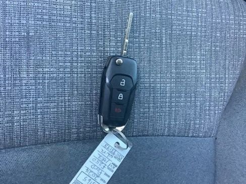 Used 2024 Ford F250 XLT w/ FX4 Off-Road Package image 38