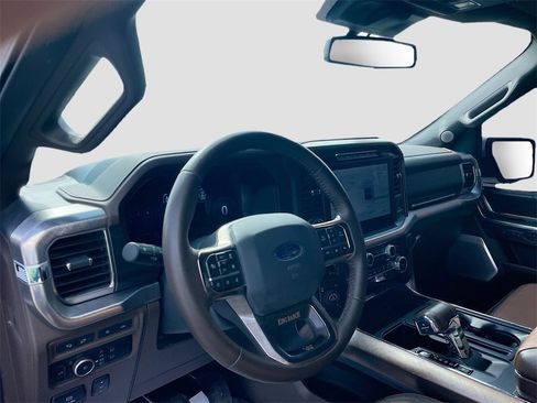 Used 2024 Ford F150 King Ranch w/ FX4 Off-Road Package image 12