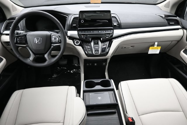 New 2027 Honda Odyssey Touring image 9