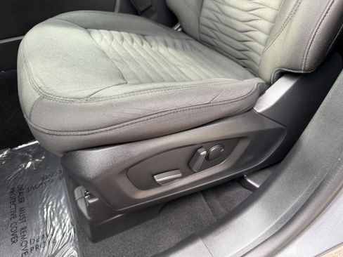 Used 2021 Ford Explorer XLT w/ Class III Trailer Tow Package image 13