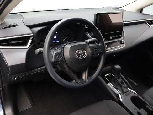Certified 2025 Toyota Corolla LE w/ Convenience Package image 15