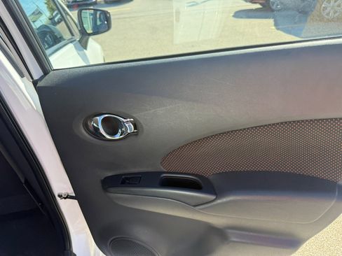 Used 2015 Nissan Versa Note SR w/ SR Convenience Package image 19