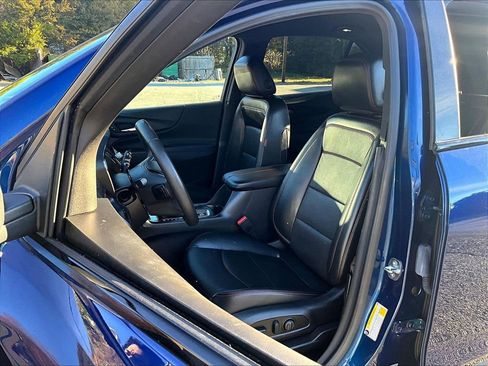 Certified 2022 Chevrolet Equinox RS w/ RS Leather Package image 22