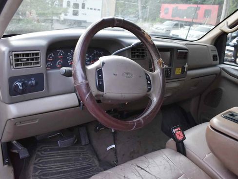 Used 2000 Ford F250 XL AWD/4WD image 12