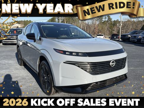 Used 2025 Nissan Murano Platinum w/ Cargo Package image 1