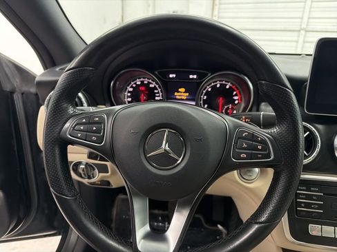 Certified 2018 Mercedes-Benz CLA 250 image 14