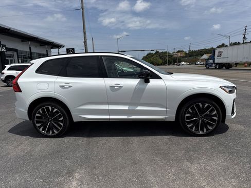 New 2026 Volvo XC60 B5 Ultra w/ Protection Package Premier AWD/4WD image 6