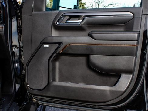 Used 2024 GMC Sierra 3500 AT4 w/ AT4 Premium Plus Package image 13