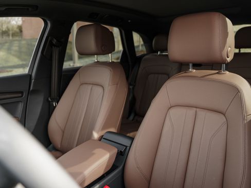 Used 2024 Audi Q5 Premium Plus w/ Premium Plus Package image 21