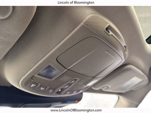 Used 2022 Lincoln Nautilus Reserve image 50