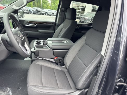 New 2025 GMC Sierra 1500 SLE w/ Preferred Package image 12