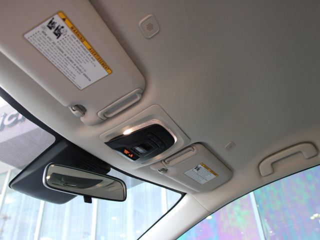 Used 2024 Toyota Corolla LE FWD image 17