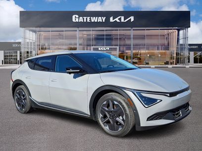 New 2025 Kia EV6 Light w/ Light LR Technology Package