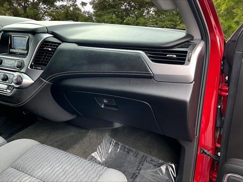 Used 2015 Chevrolet Suburban LS w/ Max Trailering Package image 28