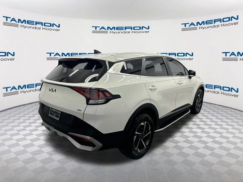 Used 2023 Kia Sportage LX AWD/4WD image 5