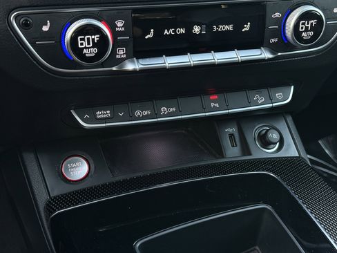 Used 2022 Audi SQ5 Premium w/ Convenience Package image 20
