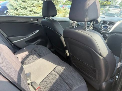 Used 2017 Hyundai Accent SE FWD image 22