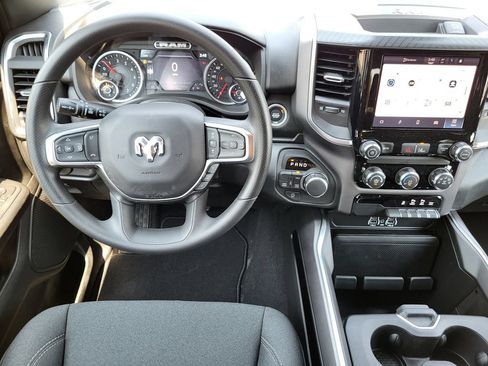 New 2026 RAM 1500 Express AWD/4WD image 26