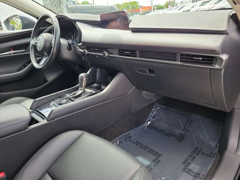 Used 2024 MAZDA MAZDA3 s FWD image 10