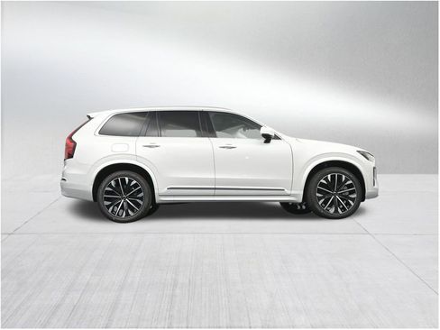 New 2026 Volvo XC90 T8 Core AWD/4WD image 26