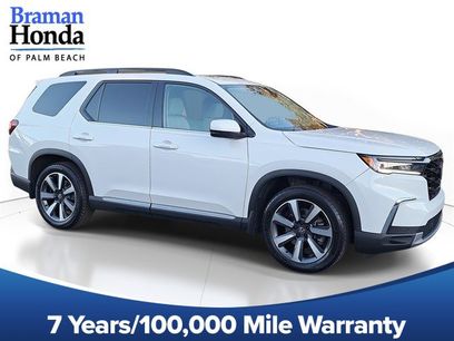 Certified 2025 Honda Pilot Touring