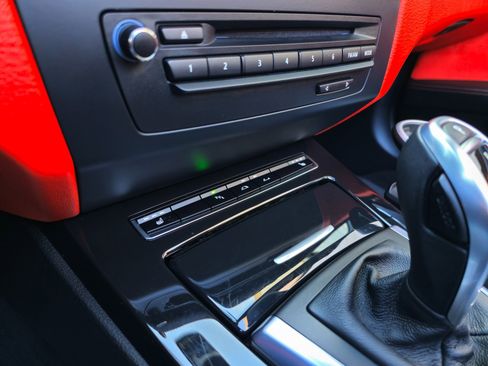 Used 2015 BMW Z4 sDrive35is image 27