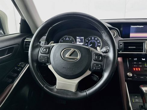 Used 2017 Lexus IS 200t w/ Premium Package RWD image 18