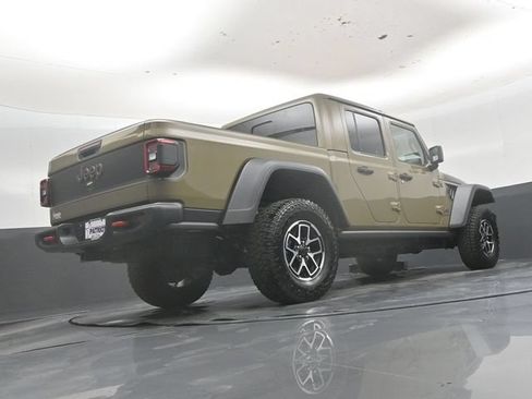 New 2026 Jeep Gladiator Rubicon AWD/4WD image 40