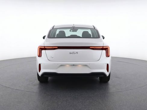 Used 2025 Kia K4 LXS FWD image 7