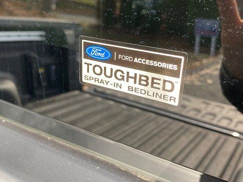 Certified 2024 Ford Maverick Lariat w/ Black Appearance Package image 12