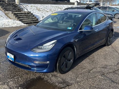 Used 2018 Tesla Model 3 Long Range image 2