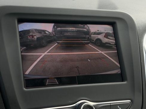 Used 2024 Chevrolet Equinox LS w/ LS Convenience Package FWD image 27