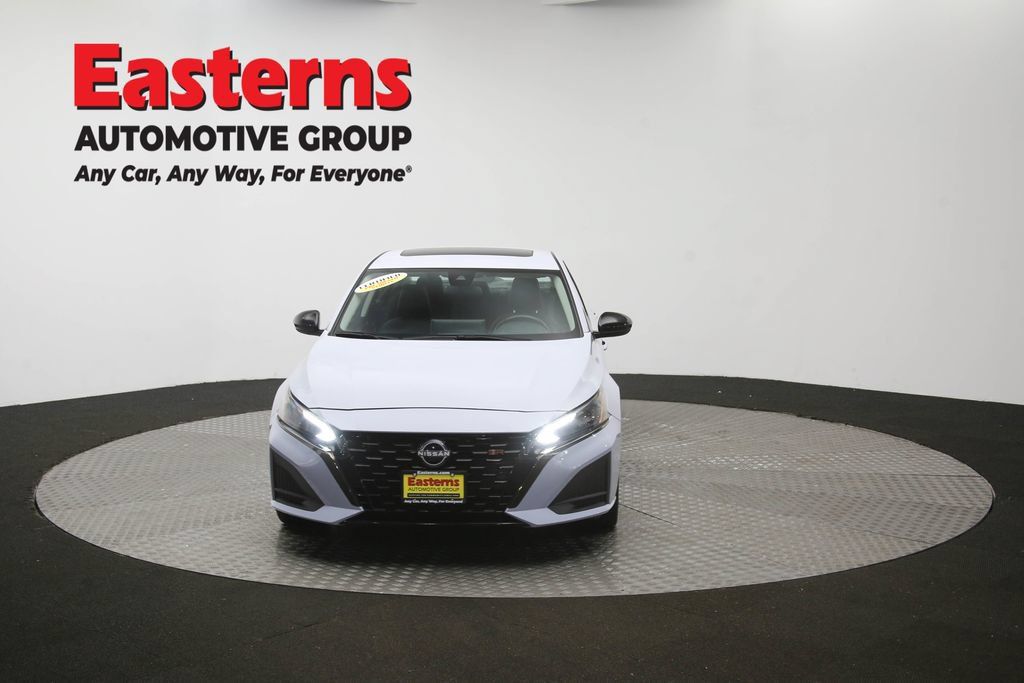 Used 2023 Nissan Altima 2.5 SR w/ SR Premium Package FWD image 56