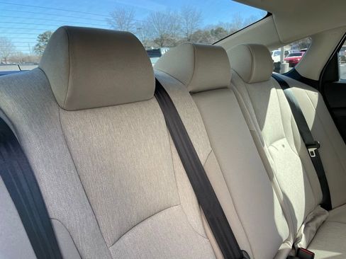 Certified 2025 Honda Accord SE image 36