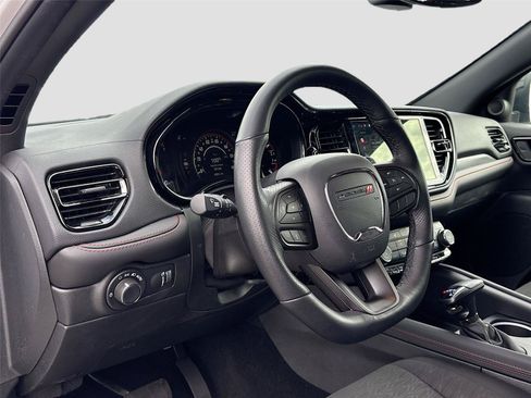 Used 2026 Dodge Durango GT RWD image 9