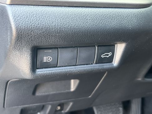 Used 2025 Toyota Grand Highlander AWD image 30