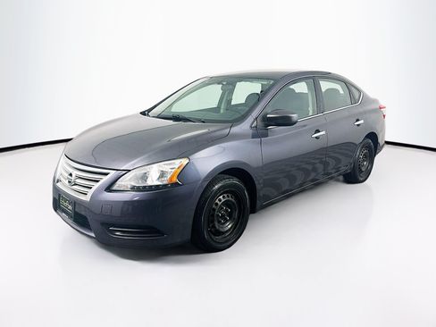 Used 2014 Nissan Sentra SV FWD image 3