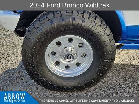 Used 2024 Ford Bronco Wildtrak image 17