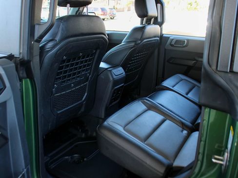 Used 2024 Ford Bronco Everglades AWD/4WD image 17