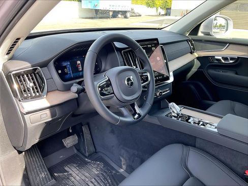 New 2026 Volvo XC90 B5 Plus w/ Protection Package AWD/4WD image 8