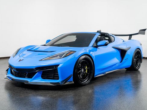 Used 2023 Chevrolet Corvette Z06 image 21